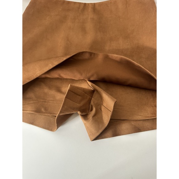 ASTR Faux Suede Mini Skit Skort Women's Small Party Night Out Chic Outdoor - Picture 8 of 8